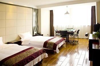 Provence Garden Hotel Wuhan Bagian luar foto